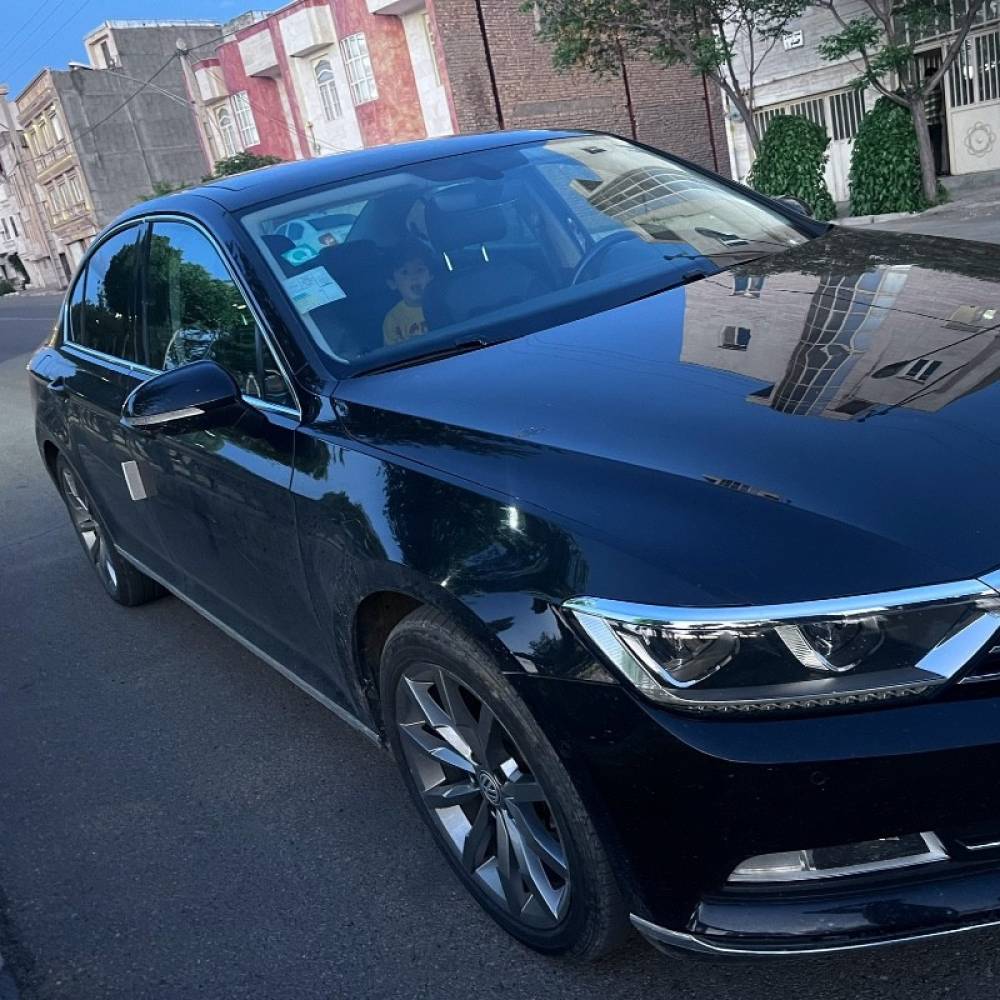 فولکس واگن مدل پاسات سال 2018  کارکرده