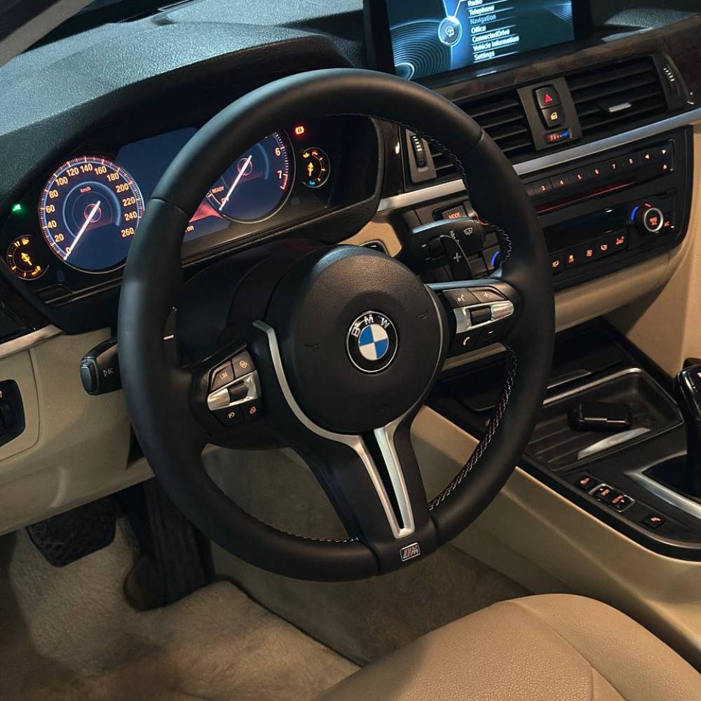 بی ام و ۳۲۰ مدل ۲۰۱۳