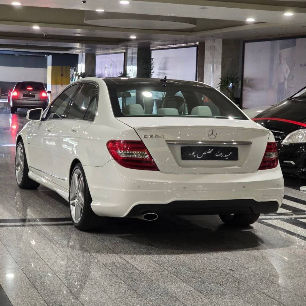 بنز c200 مدل 2012