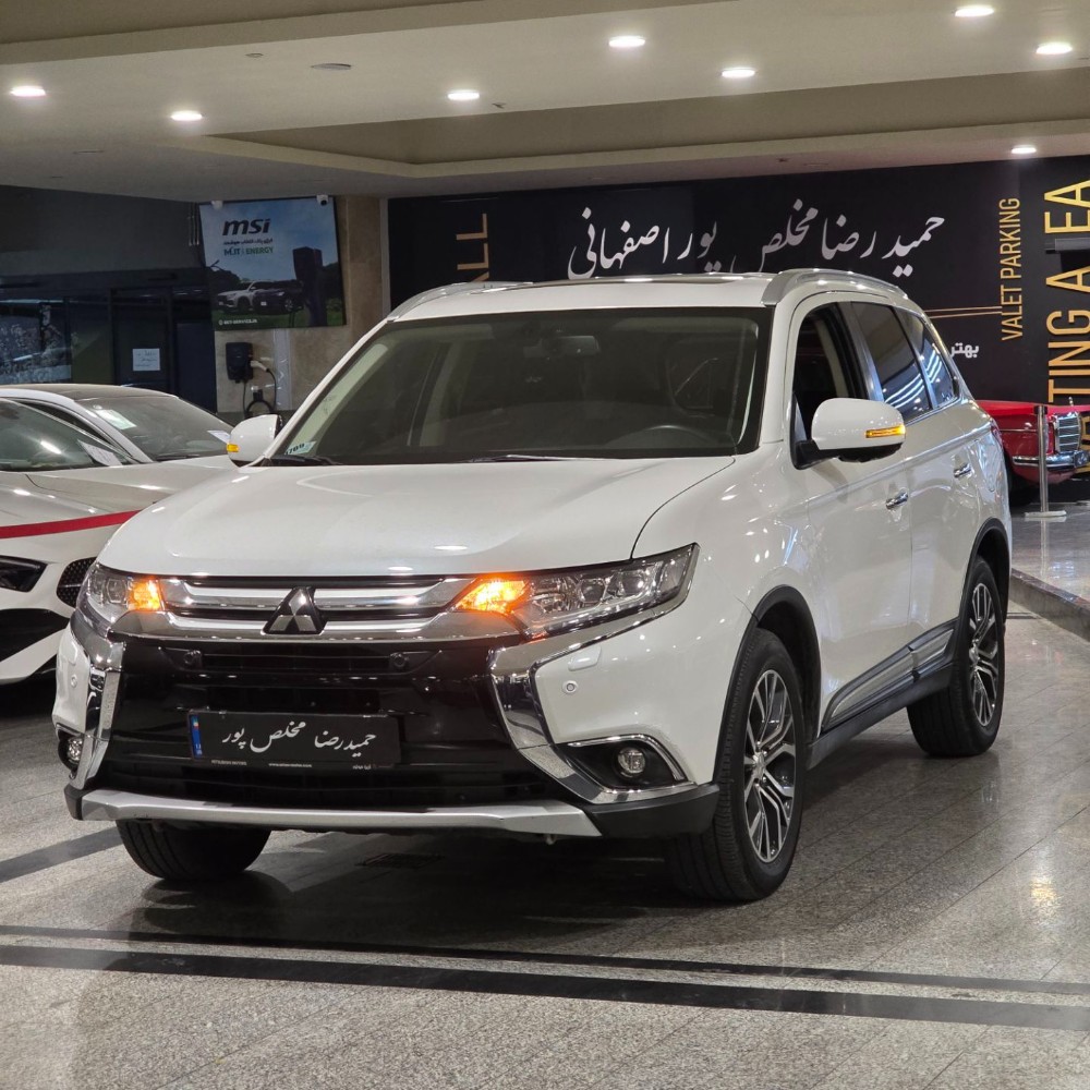 میتسوبیشی اوتلندر مدل‌ 2017