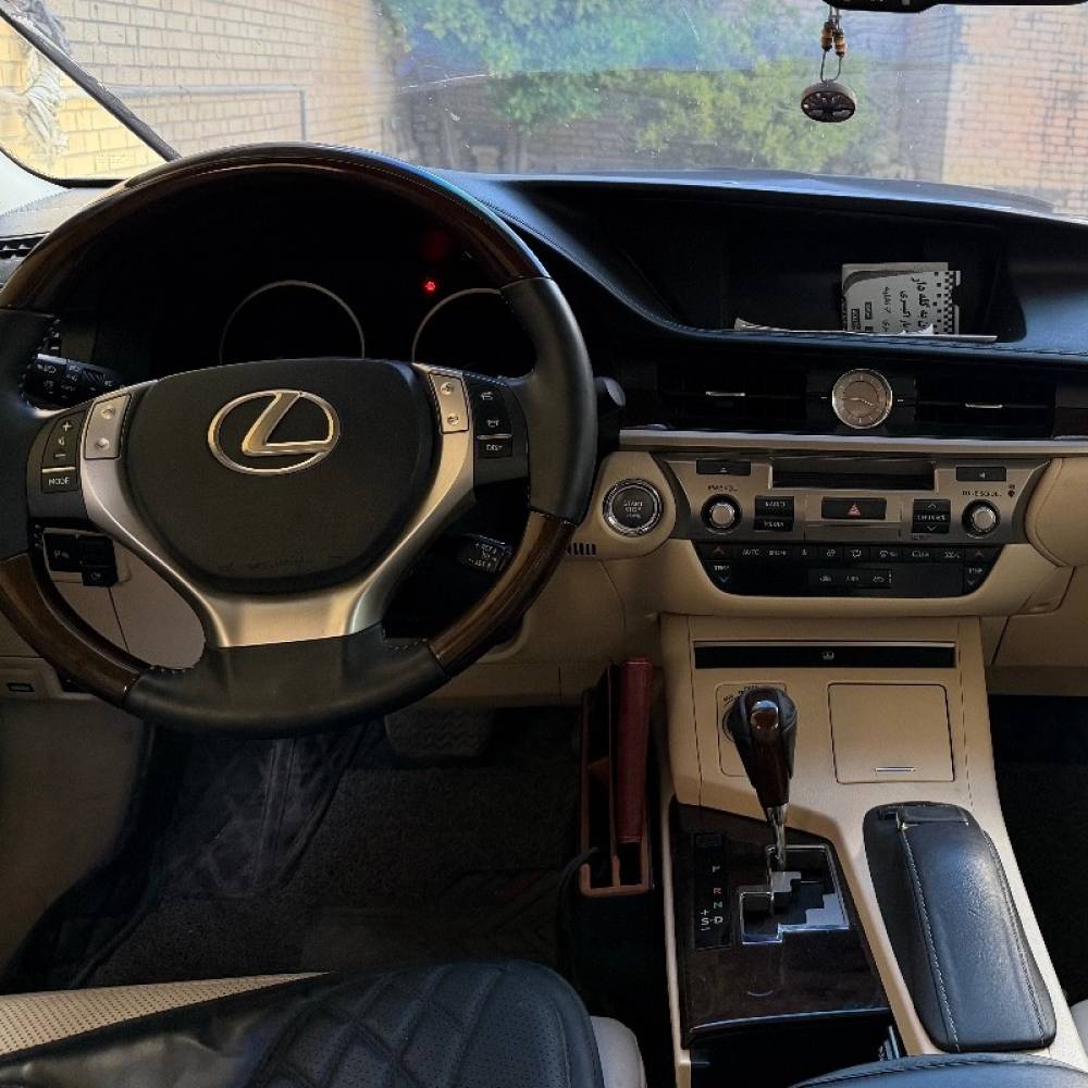لکسوس مدل ES 250 سال 2015  کارکرده