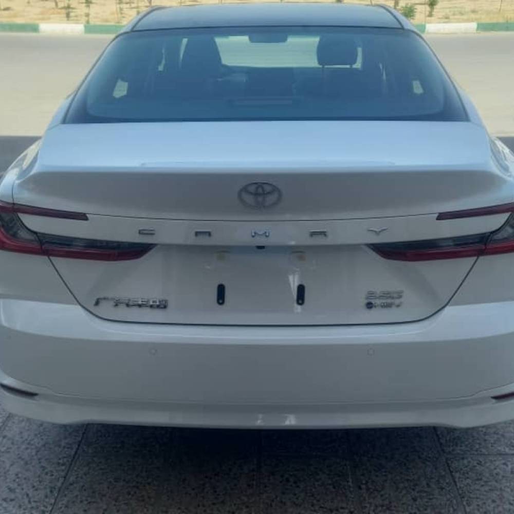 تویوتا مدل کمری هیبرید سال 2024  صفر