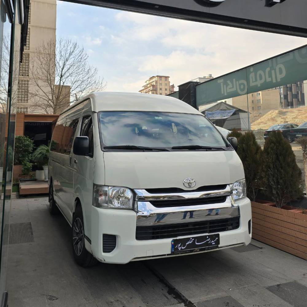 تویوتا هایس مدل 2016