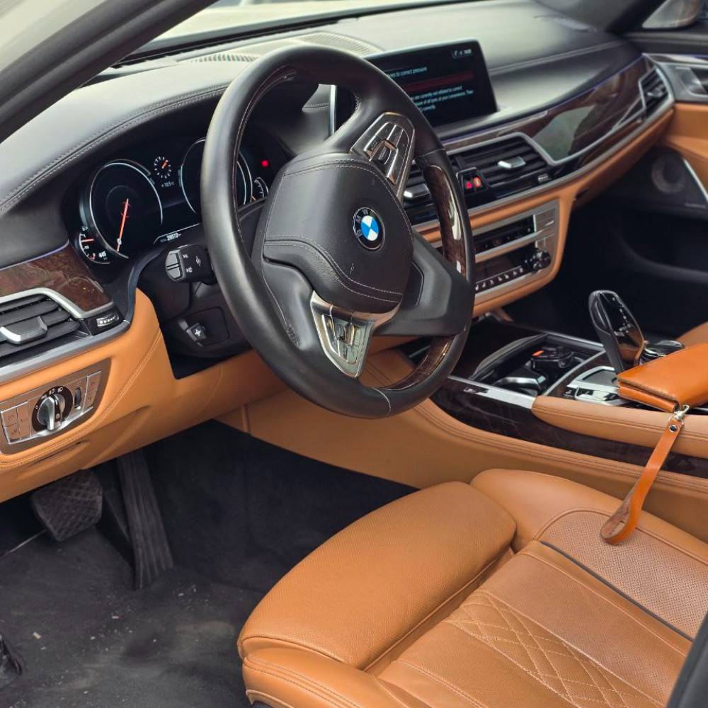 بی ام و مسترپلاس مدل 2017