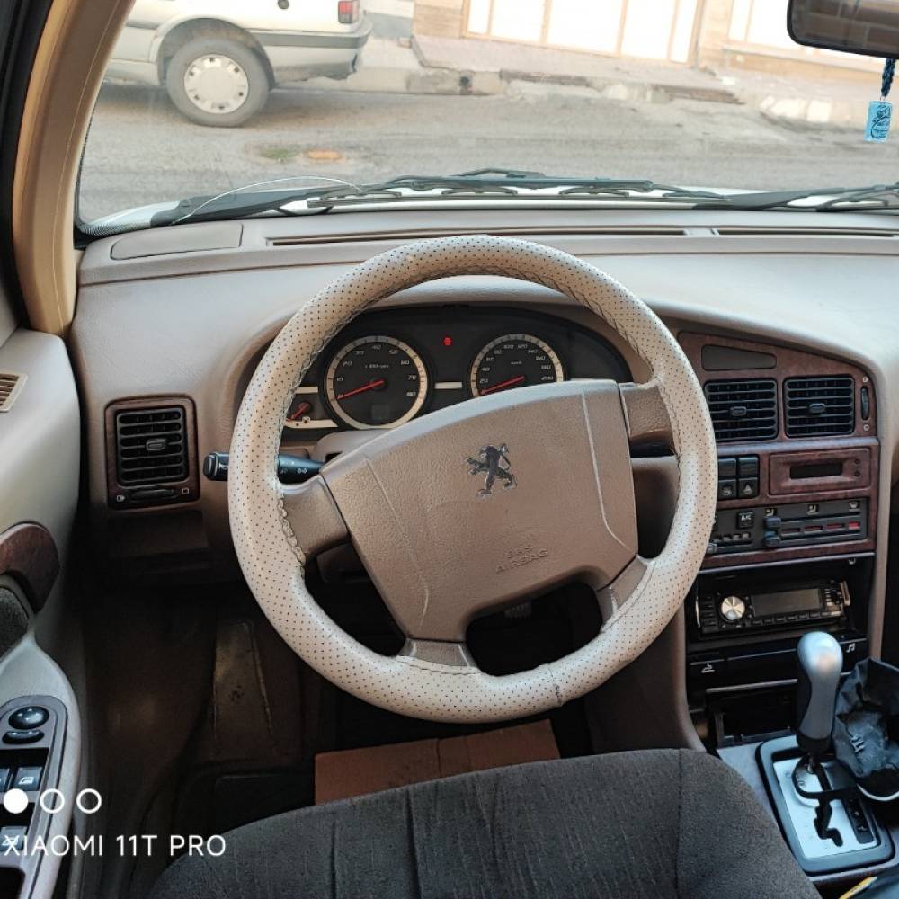 پژو مدل پارس اتوماتیک سال 1391  کارکرده