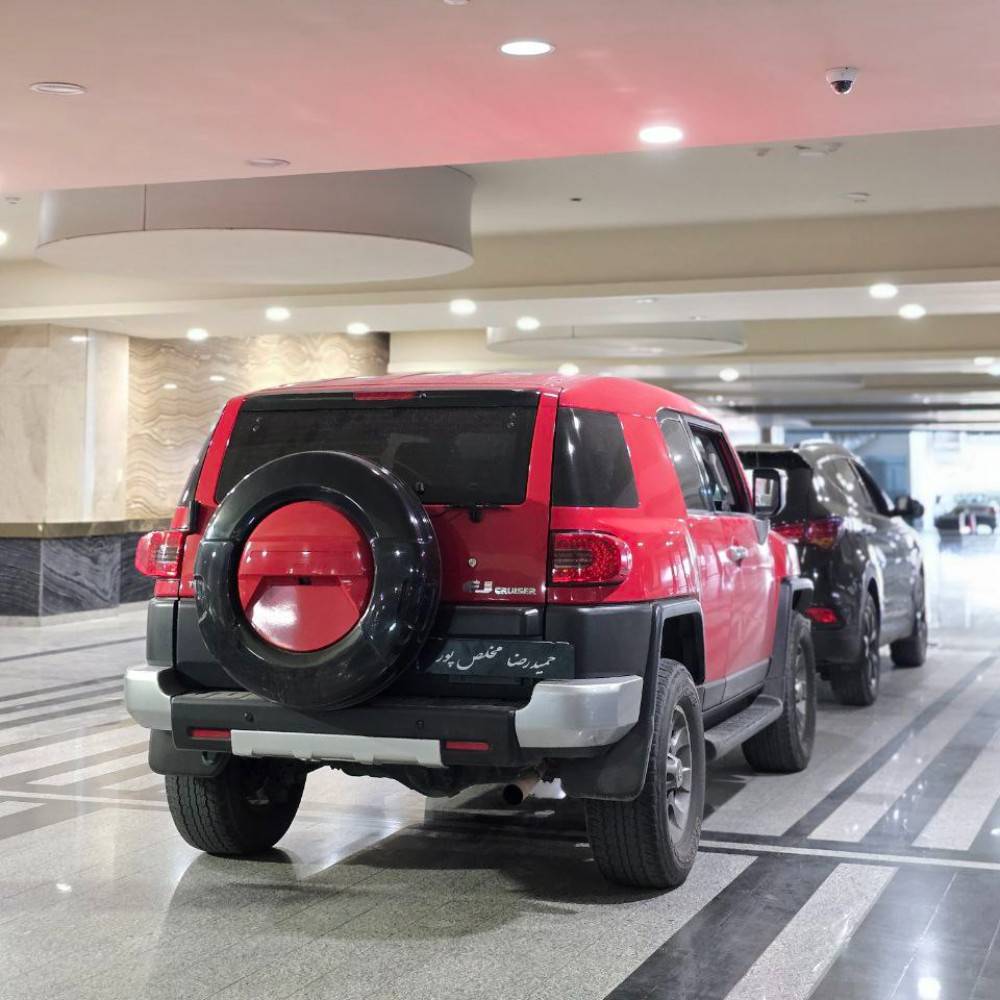 تویوتا FJ مدل 2012