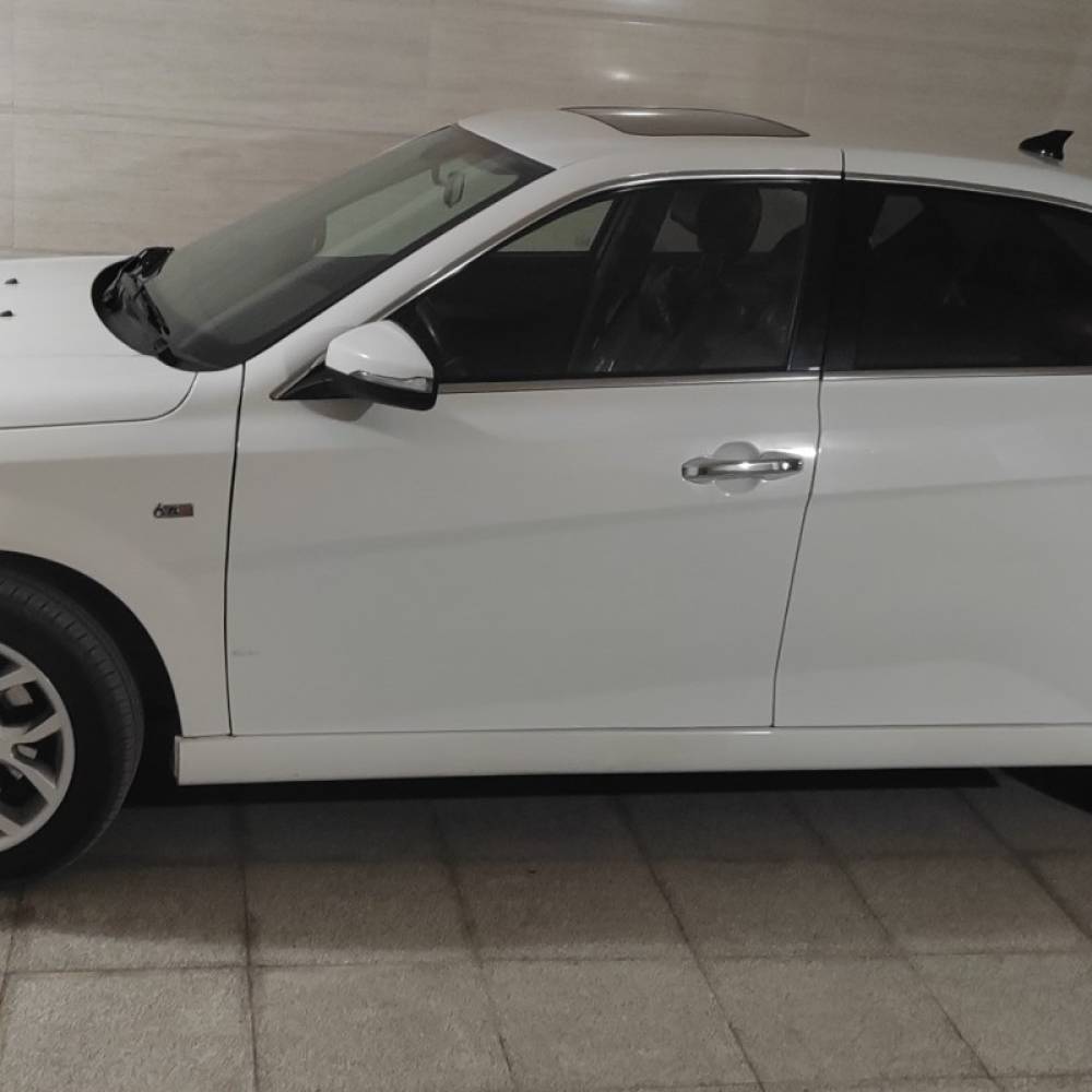 دنا مدل پلاس EF7 اتوماتیک توربو ساده سال 1401  کارکرده