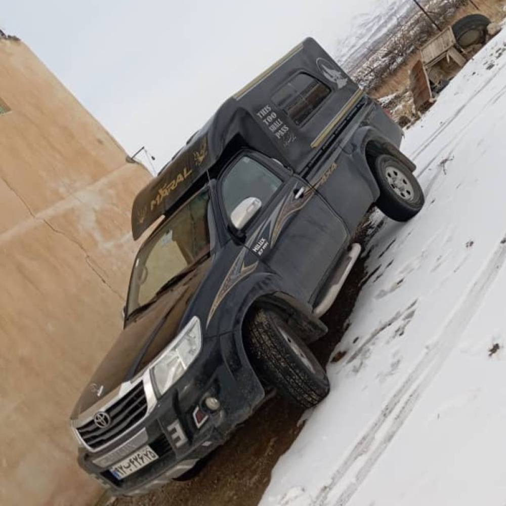 تویوتا مدل هایلوکس  کارکرده