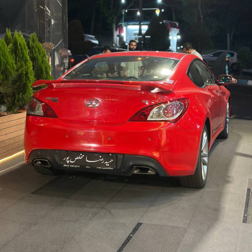 جنسیس کوپه مدل ۲۰۱۰