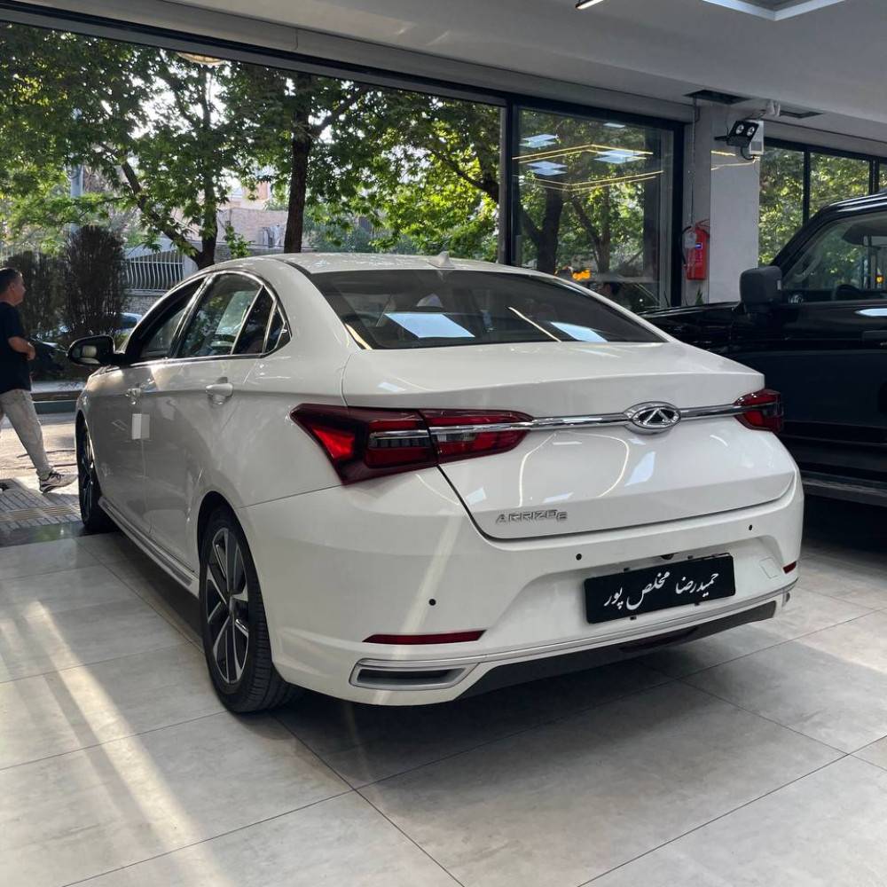 آریزو۶ مدل ۱۴۰۰