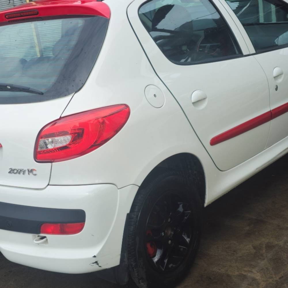 پژو مدل 207 MC اتوماتیک سال 1401  کارکرده