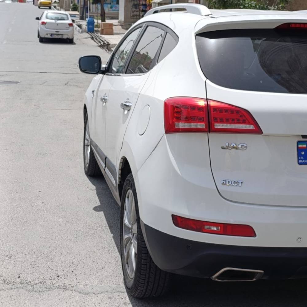 جک مدل s5 2.0 لیتر اتوماتیک سال 1398  کارکرده
