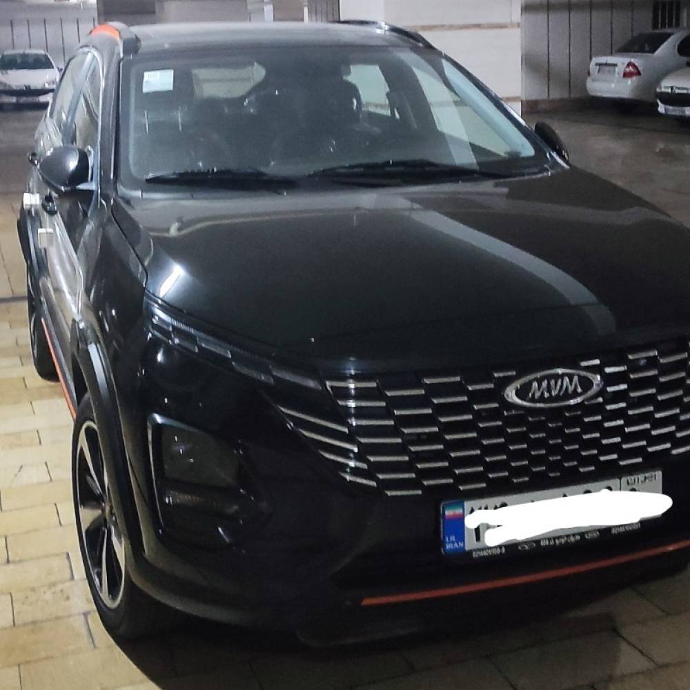 ام وی ام مدل X33 کراس اتوماتیک سال 1404  کارکرده