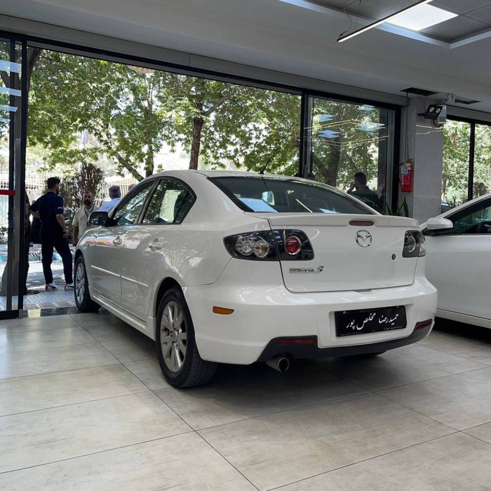 مزدا۳ مدل ۸۸