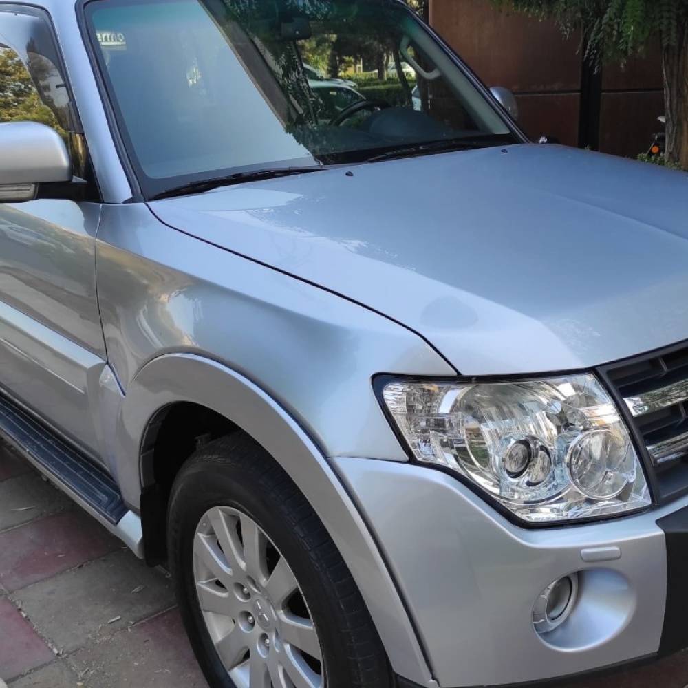 میتسوبیشی مدل پاجرو دو در سال 2007  کارکرده