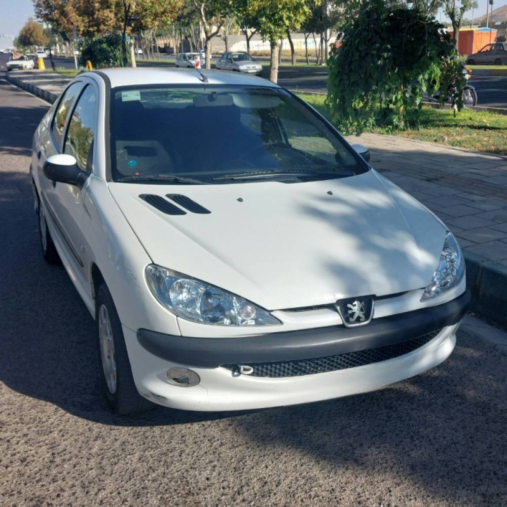 پژو مدل 206 SD V8 سال 1393  کارکرده