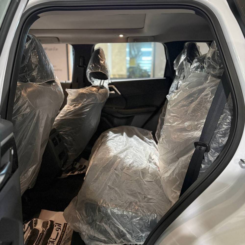 میتسوبیشی اوتلندر ۲۰۲۳  اچ لاین صفر