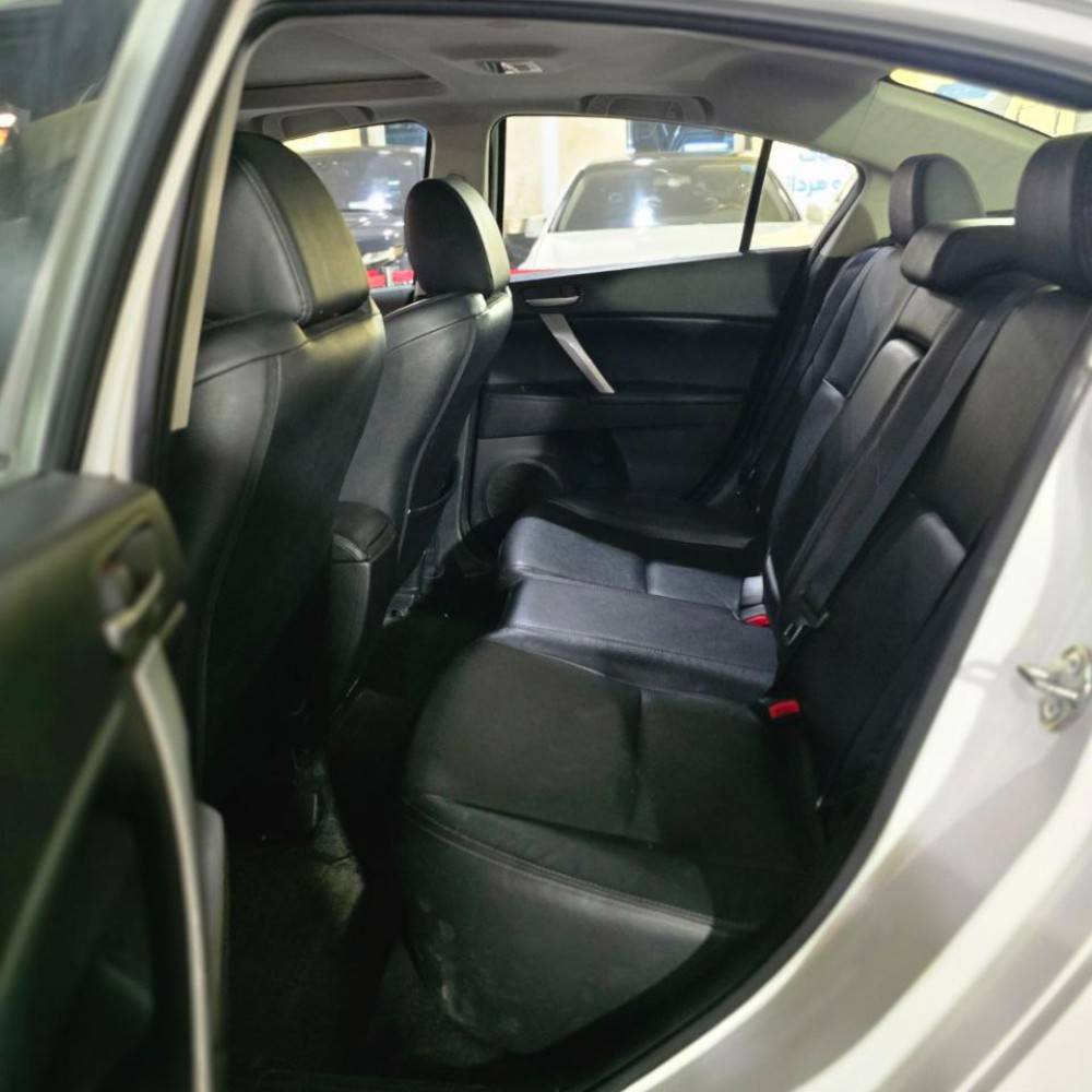 مزدا 3 مدل1397