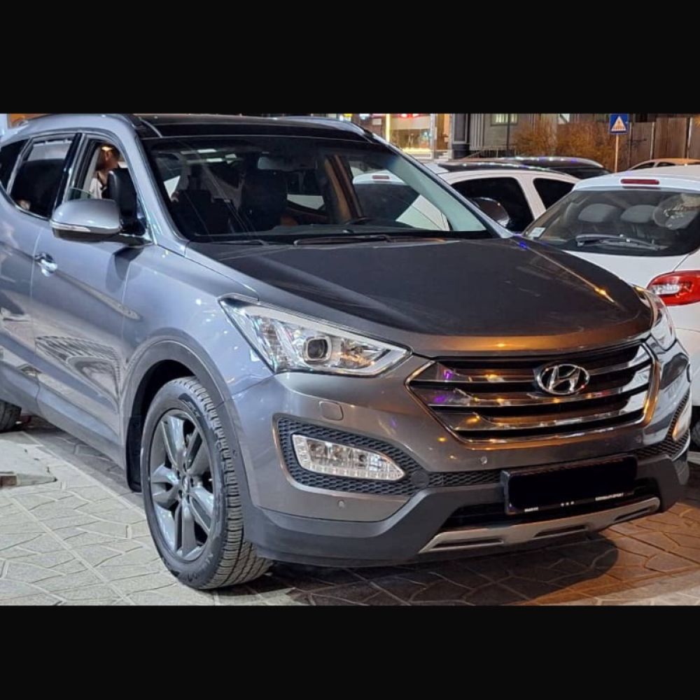 هیوندای مدل سانتافه 4 سیلندر دو دیفرانسیل سال 2016  کارکرده