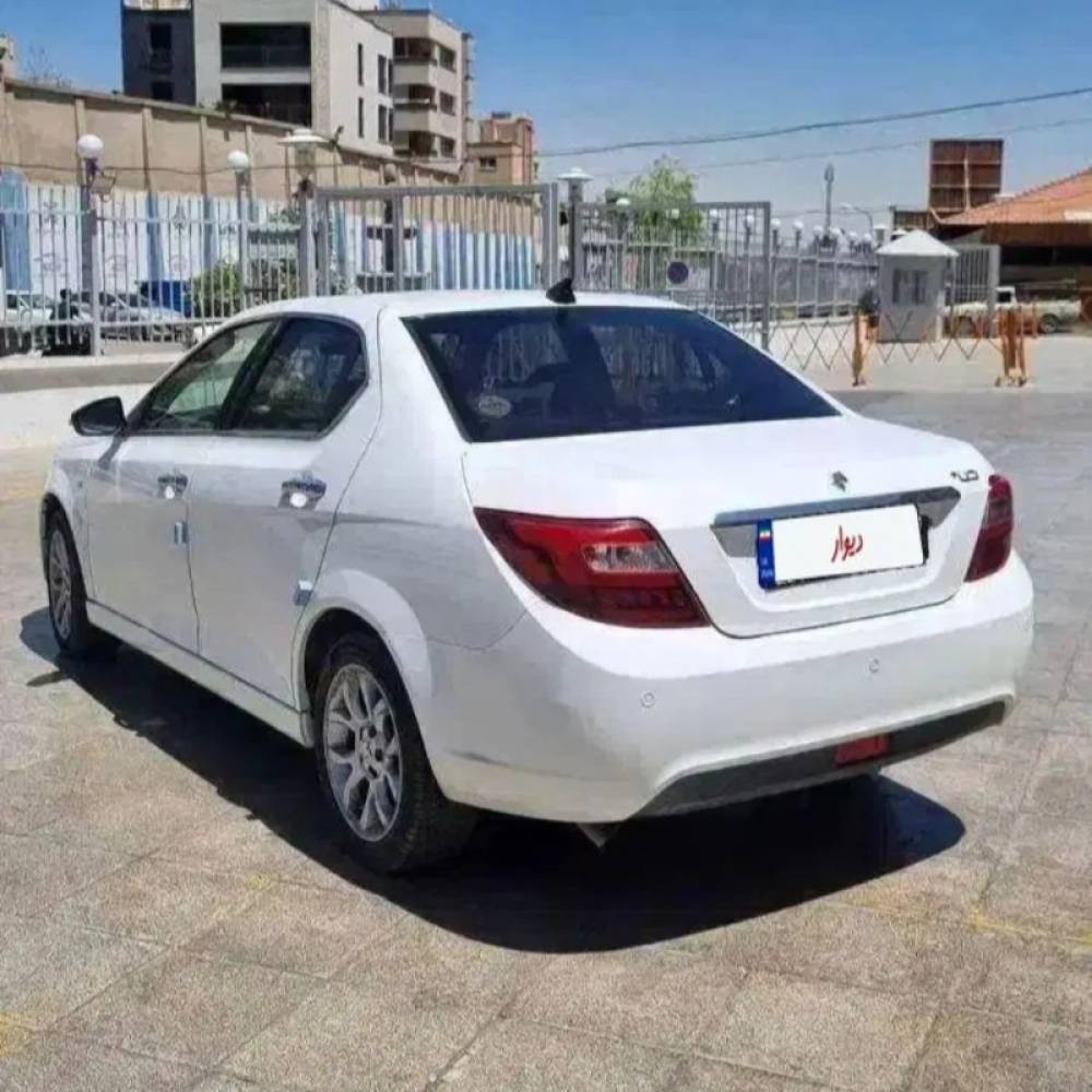دنا مدل پلاس EF7 اتوماتیک توربو ساده سال 1401  کارکرده