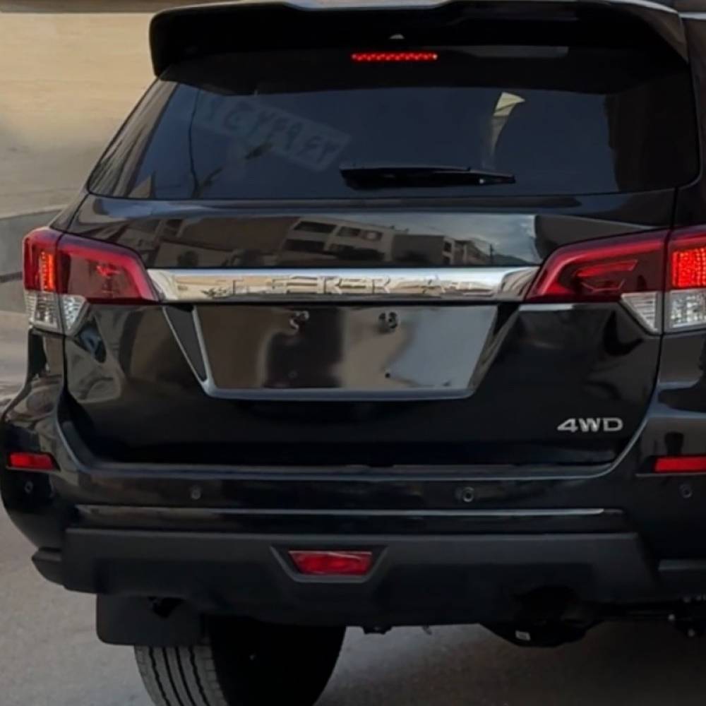 نیسان مدل ترا اکسکلوسیو سال 1404  صفر