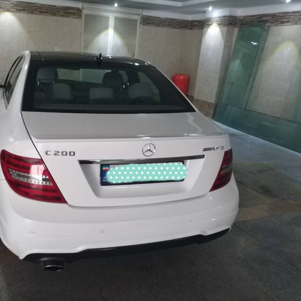 بنز مدل کلاس C C200 سال 2014  کارکرده