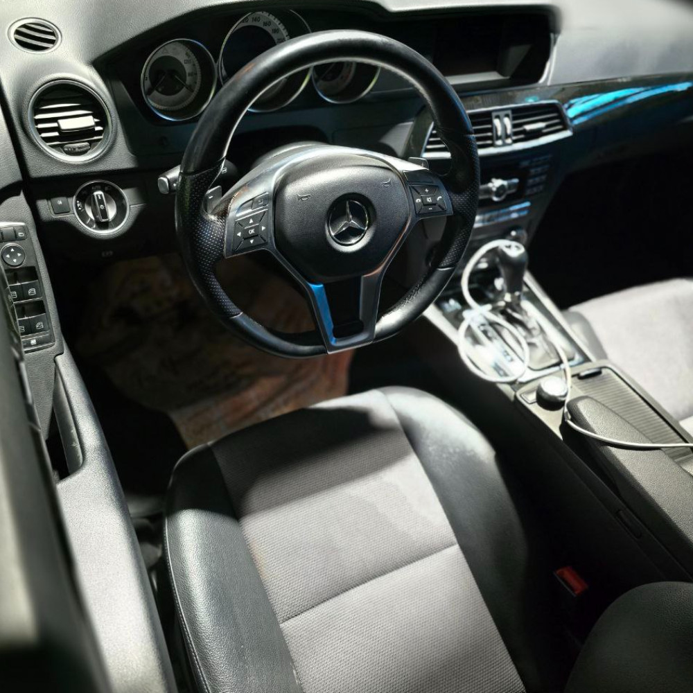بنز C200 مدل ۲۰۱۳