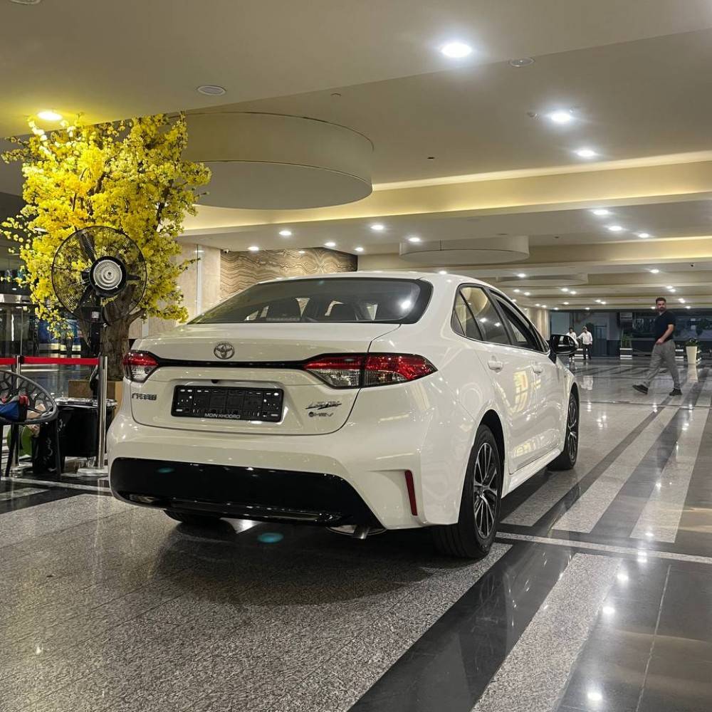 تویوتا لوین هیبرید مدل ۲۰۲۵ کارکرده