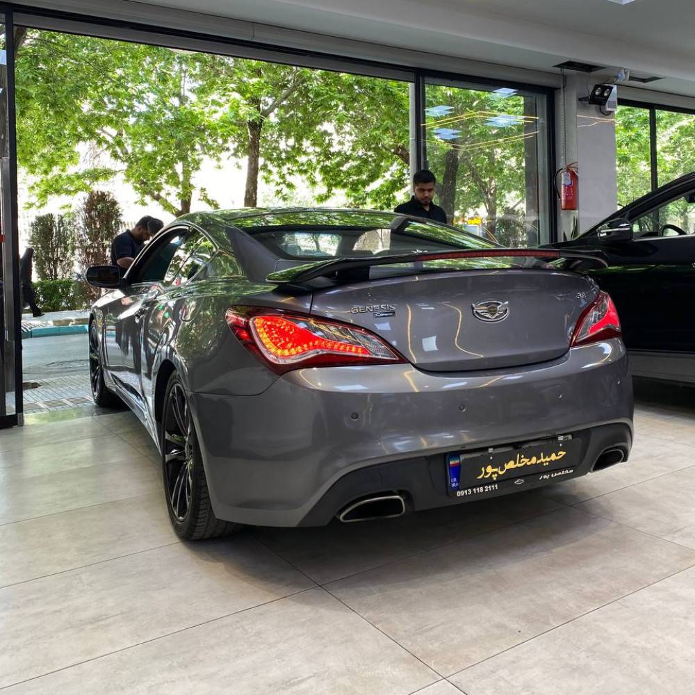 جنسیس کوپه مدل ۲۰۱۱