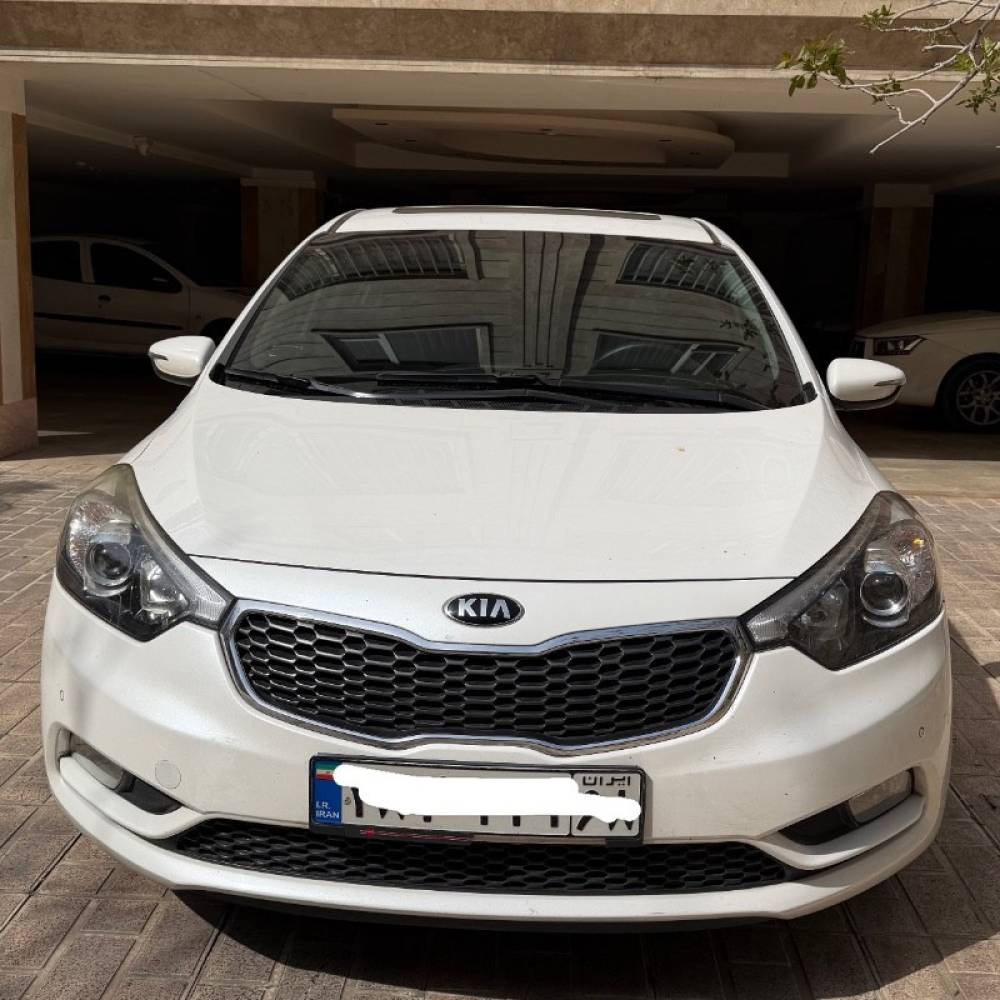 کیا مدل سراتو 2.0 لیتر اتوماتیک سال 2015  کارکرده