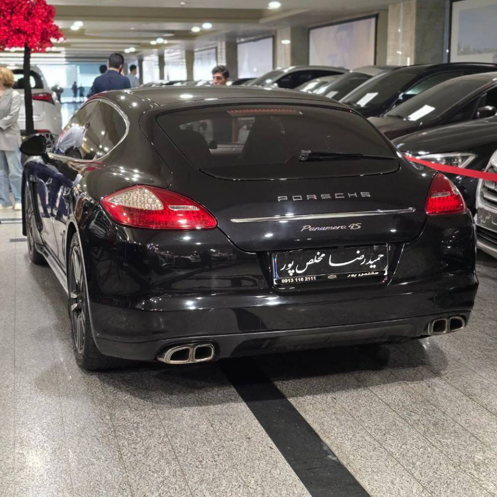پورشه پانامرا 4s مدل 2011