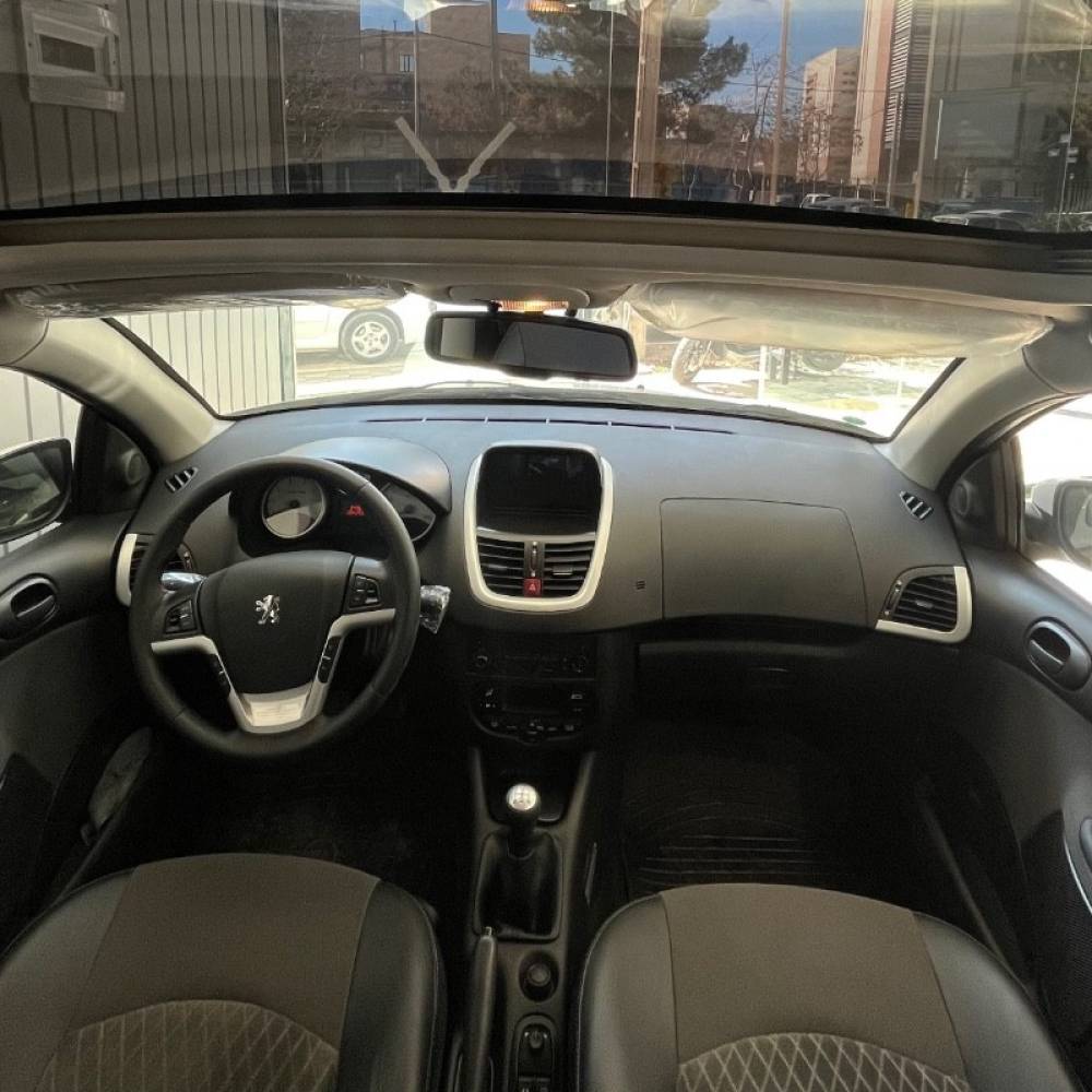 پژو مدل  کارکرده