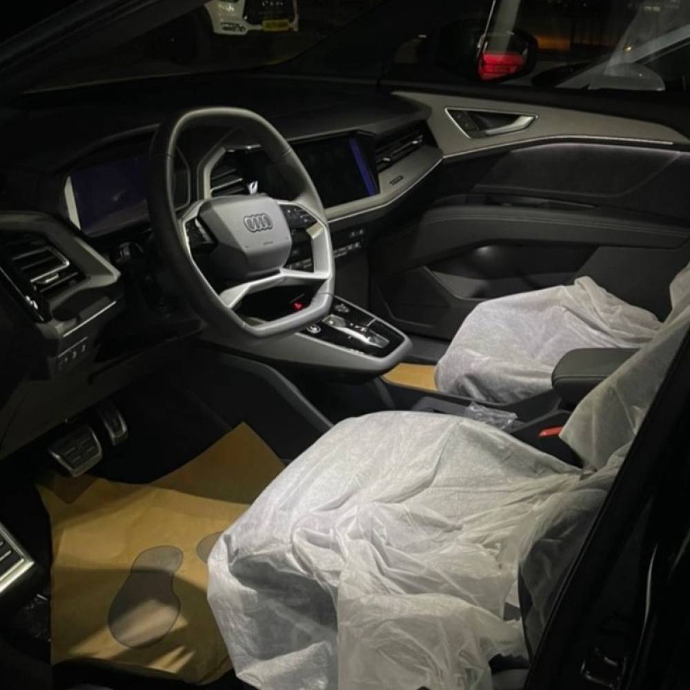 آئودی مدل Q5 e-tron 40 سال 2024  صفر