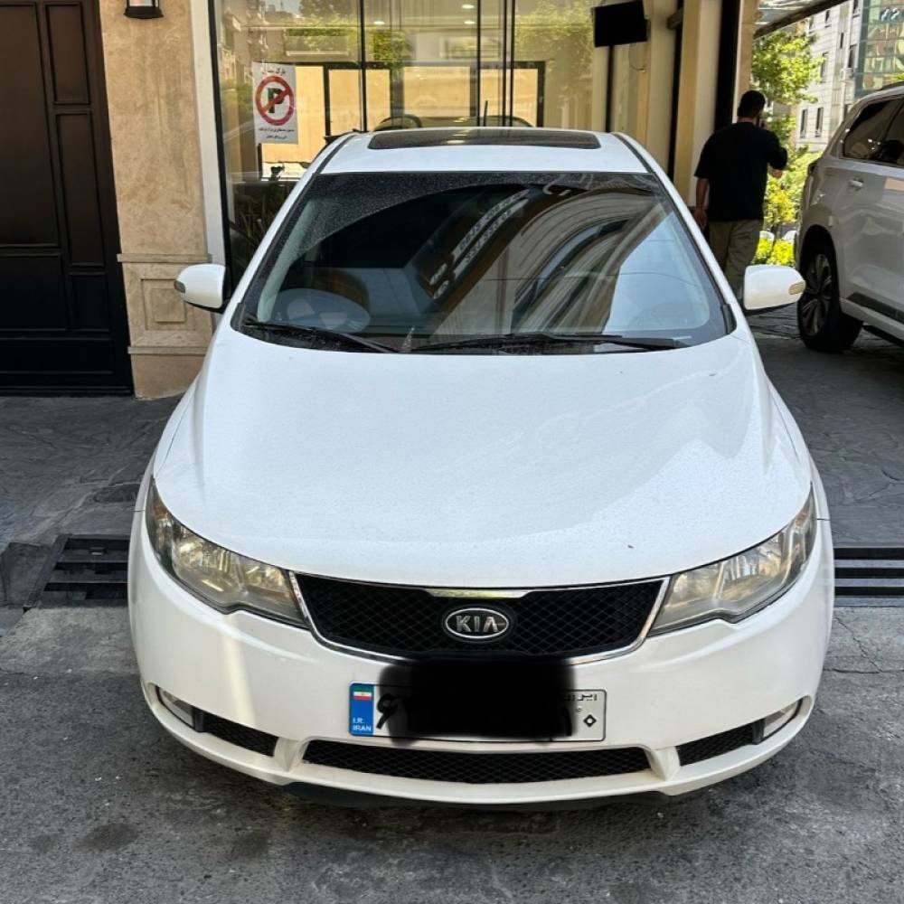 کیا مدل سراتو 2.0 لیتر اتوماتیک سال 2010  کارکرده