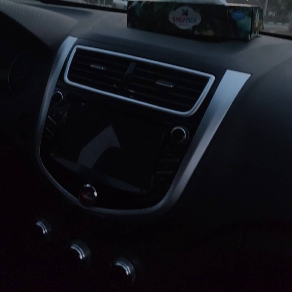 جک مدل J4 سال 1402  کارکرده