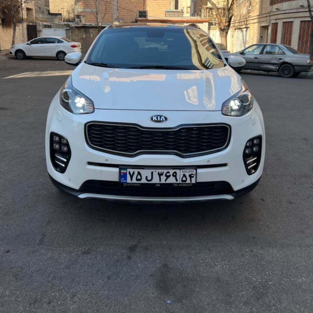 کیا مدل اسپورتیج 4 سیلندر GT لاین سال 2017  کارکرده