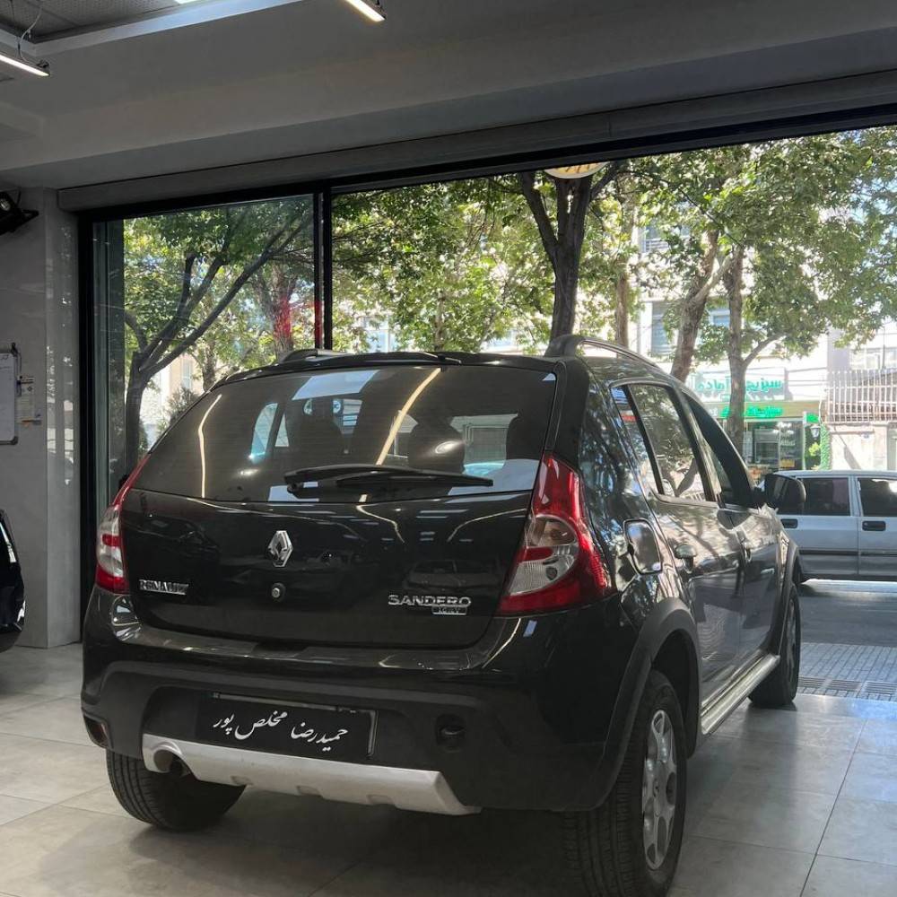 ساندرو استپ وی مدل ۱۳۹۷