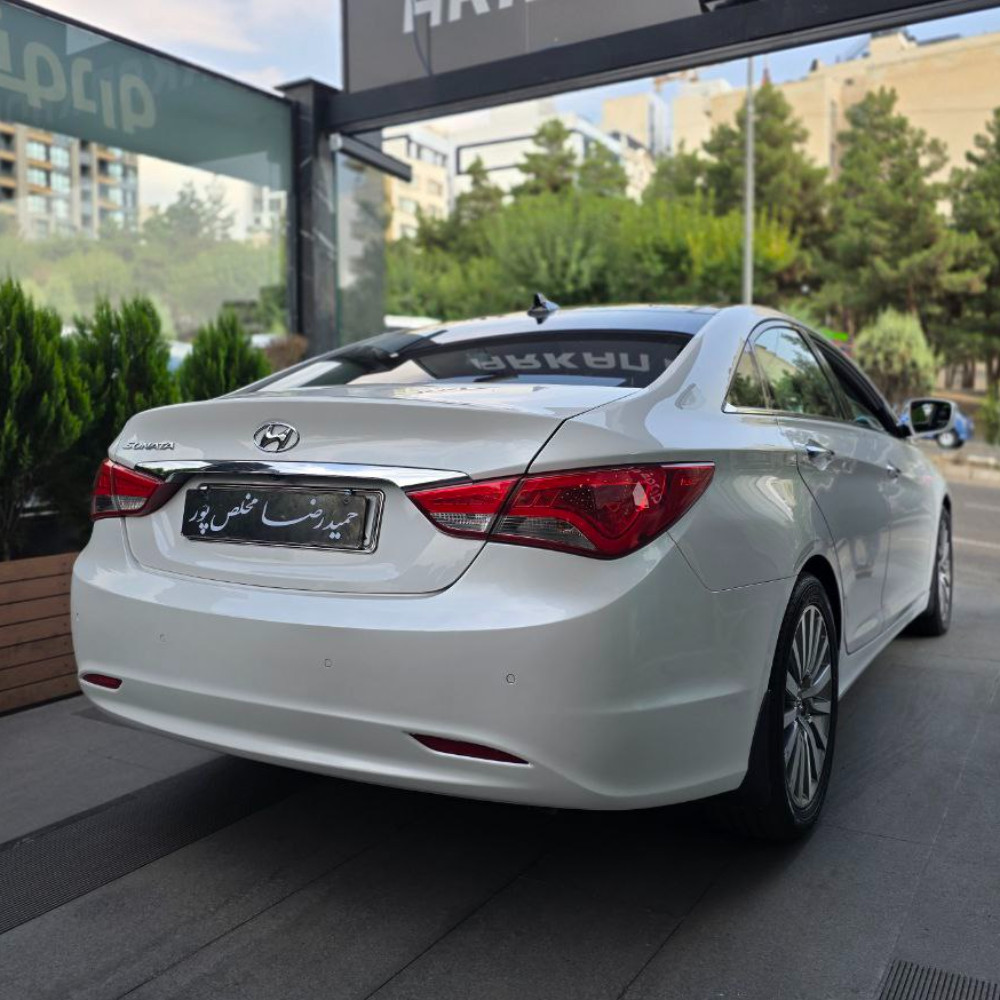 سوناتا YF مدل ۲۰۱۴