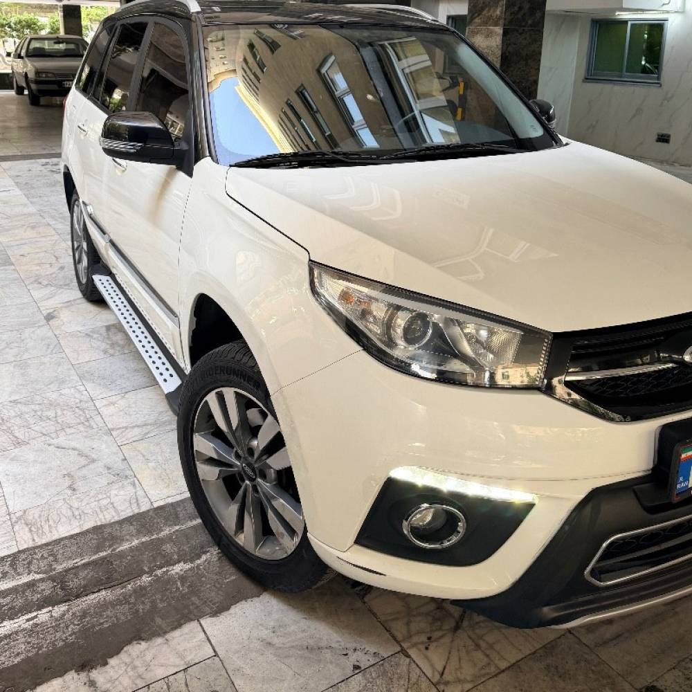 ام وی ام مدل X33 S گیربکس CVT سال 1396  کارکرده