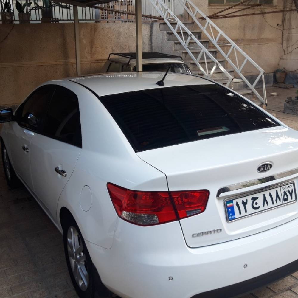 کیا مدل سراتو 2.0 لیتر آپشنال سال 1396  کارکرده