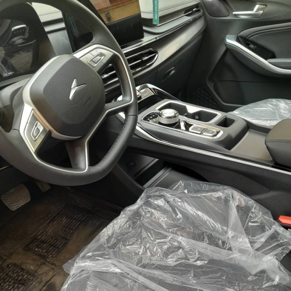 کی ام سی مدل X5 1.5 لیتر توربو سال 1403  کارکرده