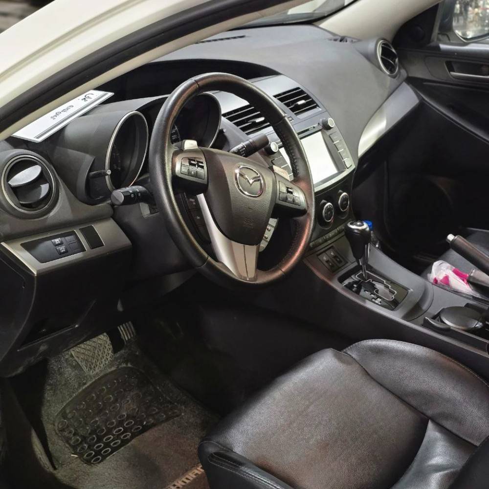 مزدا 3 مدل1397