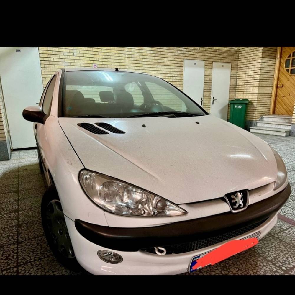 پژو مدل 206 تیپ 5 سال 1396  کارکرده