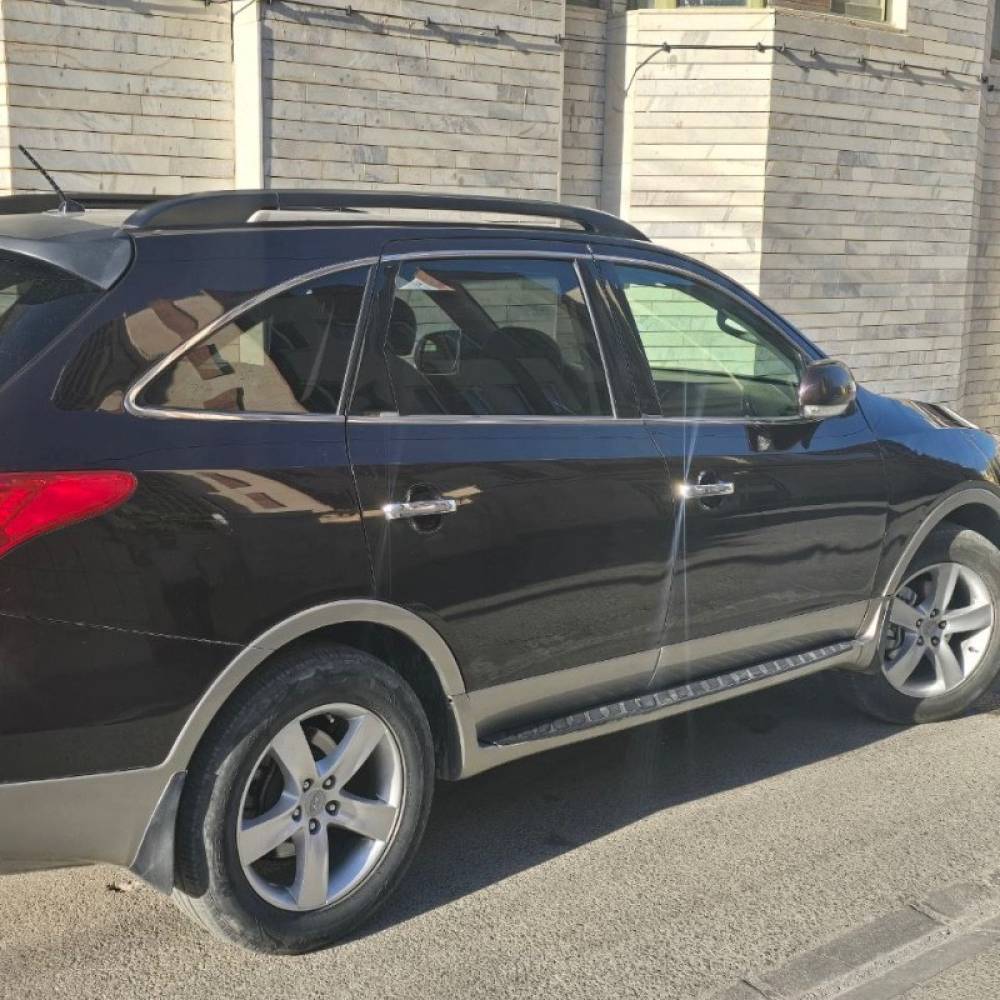 هیوندای مدل وراکروز سال 2011  کارکرده