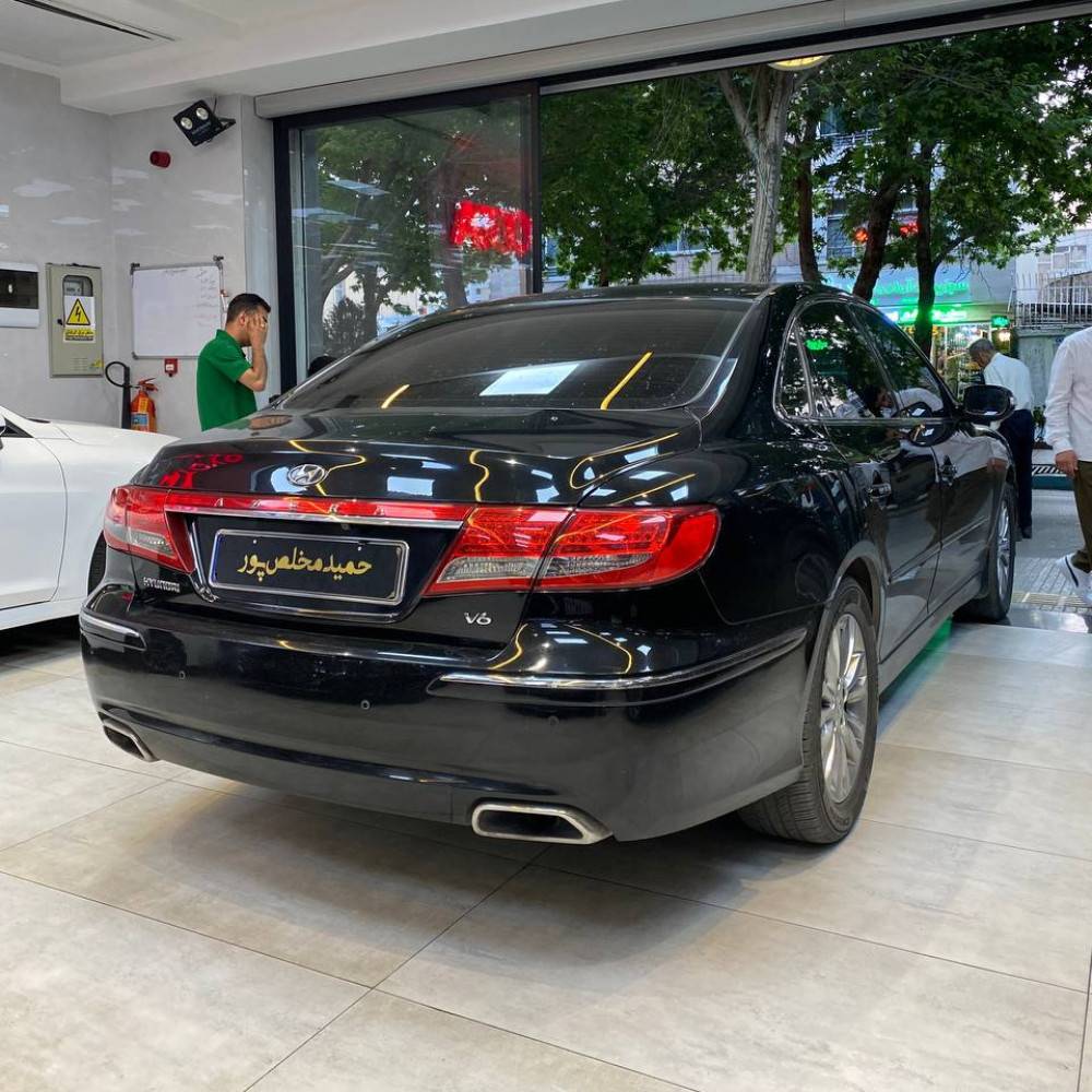 آزرا کالیفرنیا مدل ۲۰۱۱