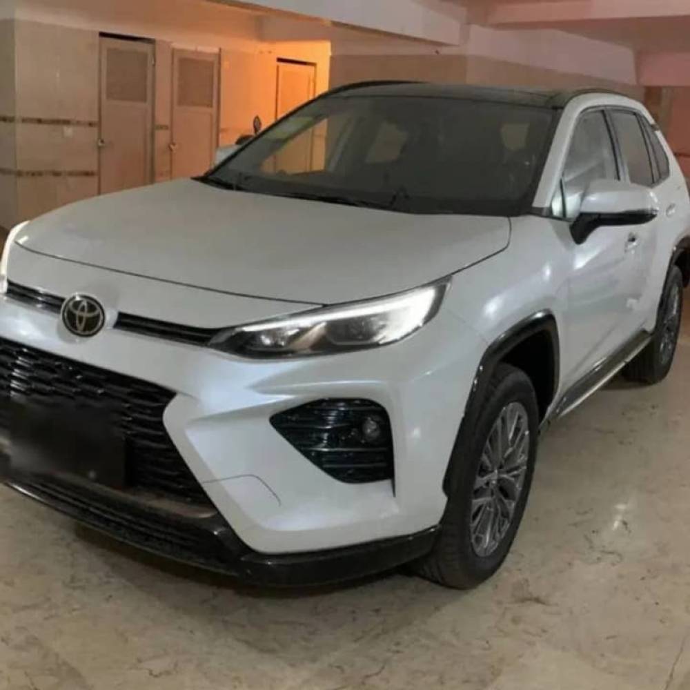 تویوتا مدل وایلندر 2.0 لیتر دو دیفرانسیل سال 2025  صفر