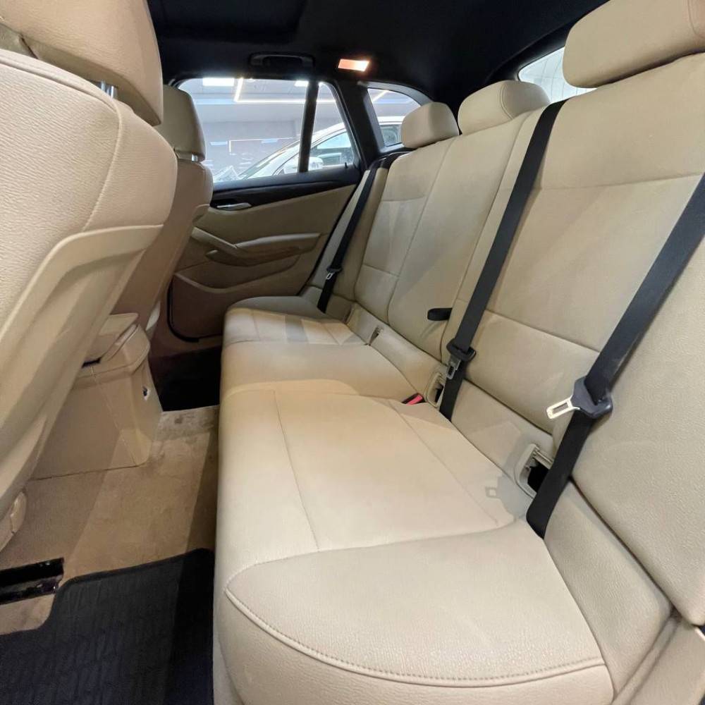 بی ام دبلیو X1 مدل 2014