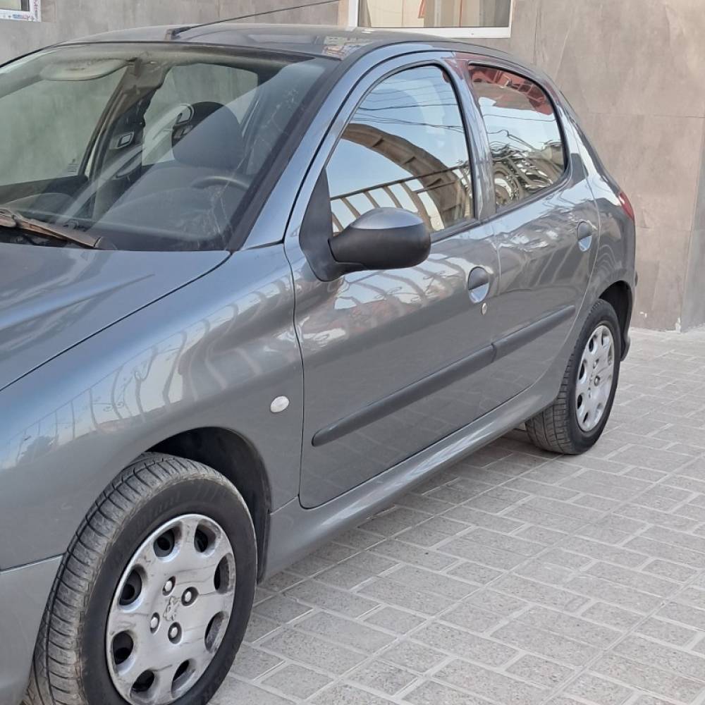 پژو مدل 206 سال 1400  کارکرده