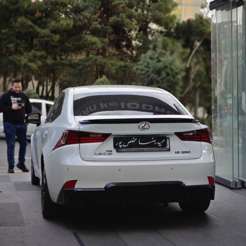 لکسوس is250 مدل ۲۰۱۵