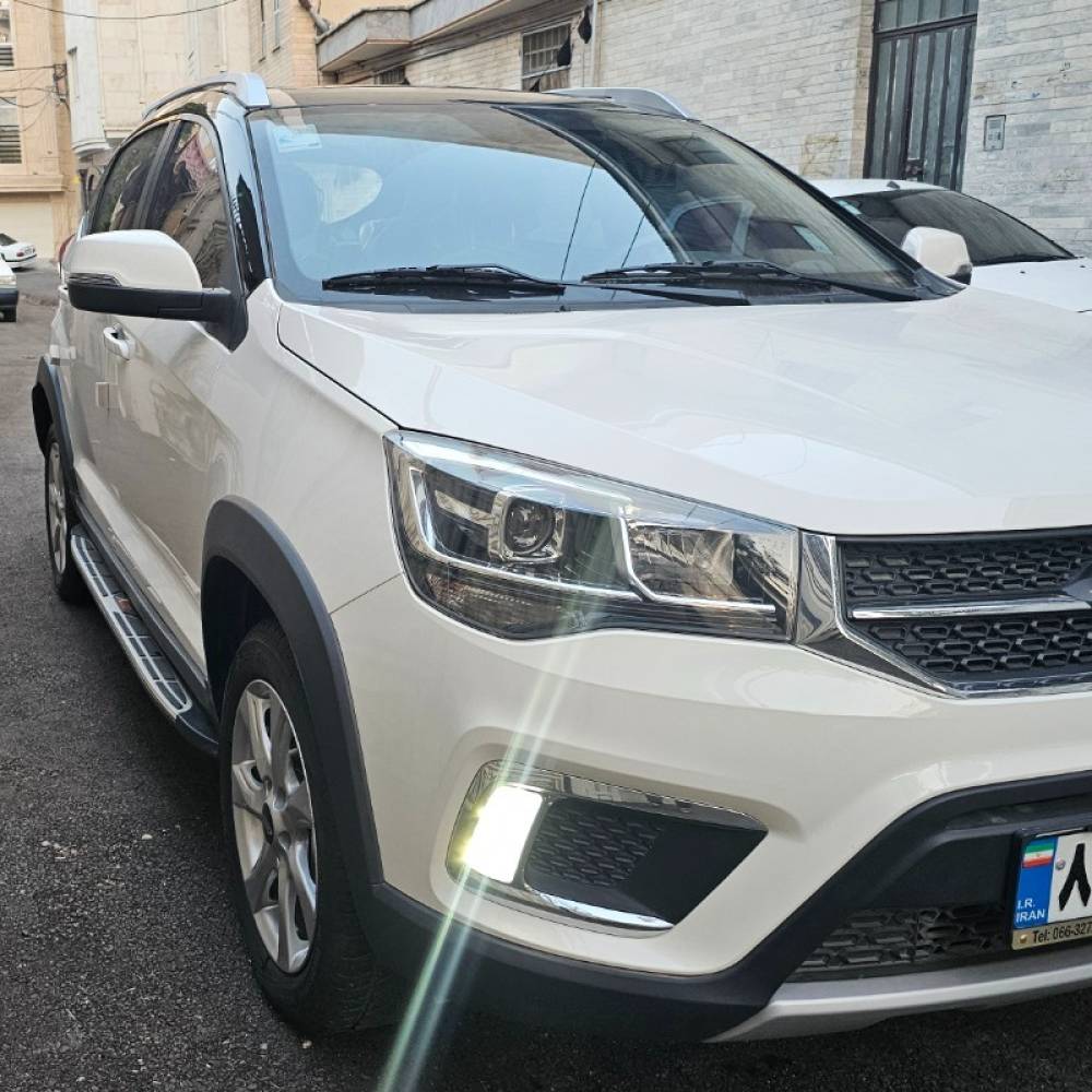 ام وی ام مدل X22 سال 1402  کارکرده